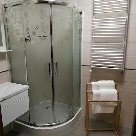 Snowapart W Villi Avangarda Apartman